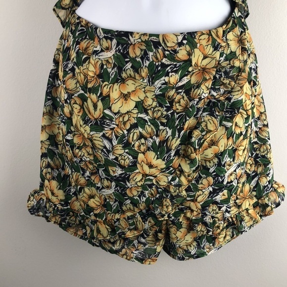 NEW Super Down Felicity Romper Revolve Cutout Ruffles Lined Size L Shorts Skort - Picture 7 of 16
